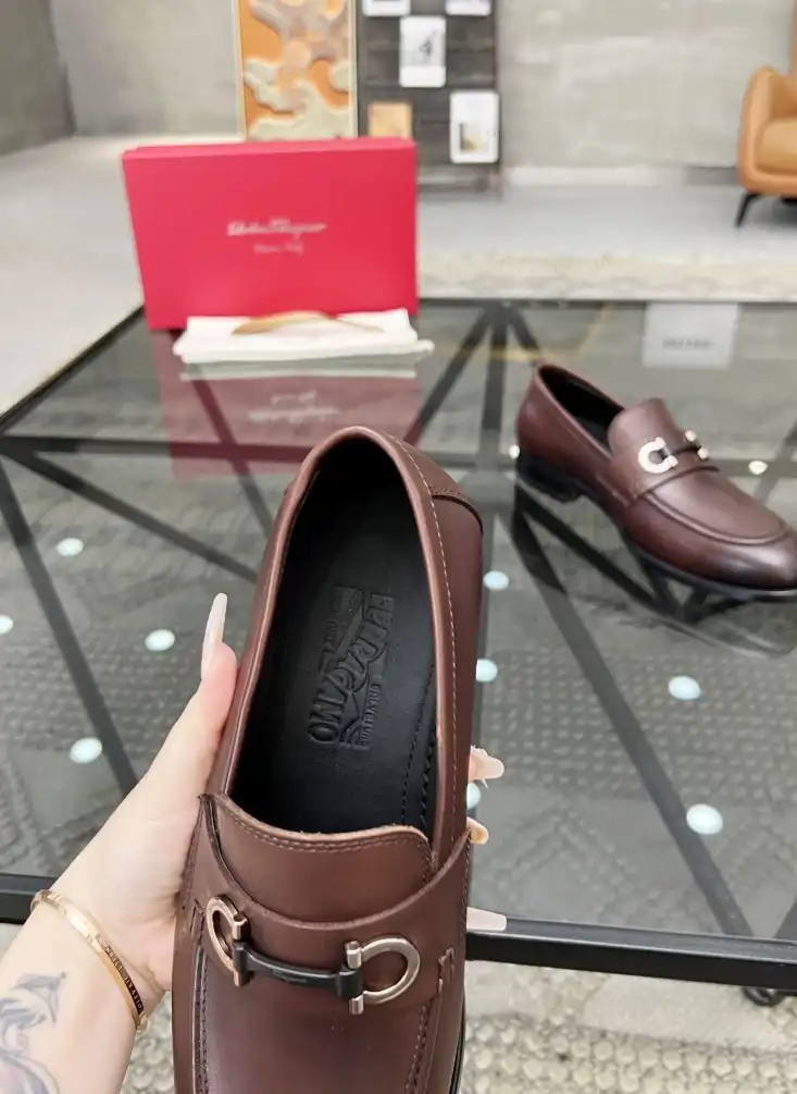 hype Ferragamo Leather Shoes