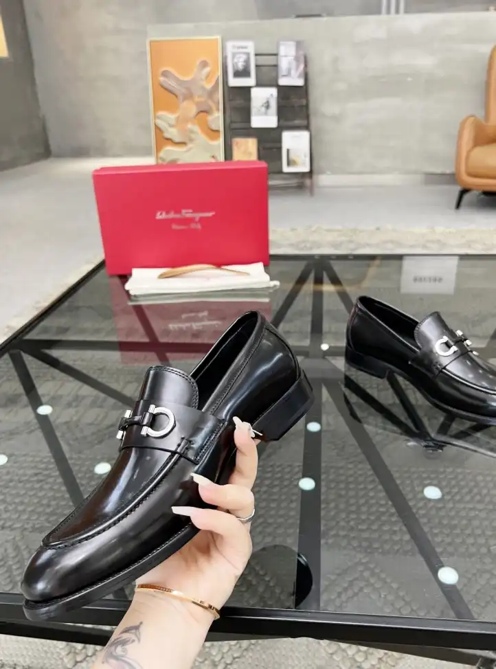 hype Ferragamo Leather Shoes