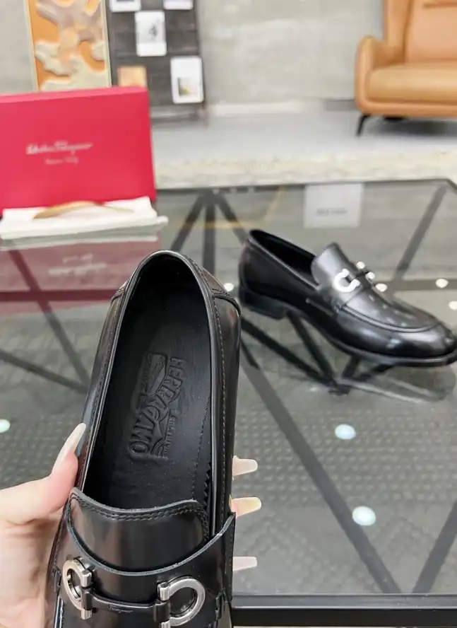 hype Ferragamo Leather Shoes