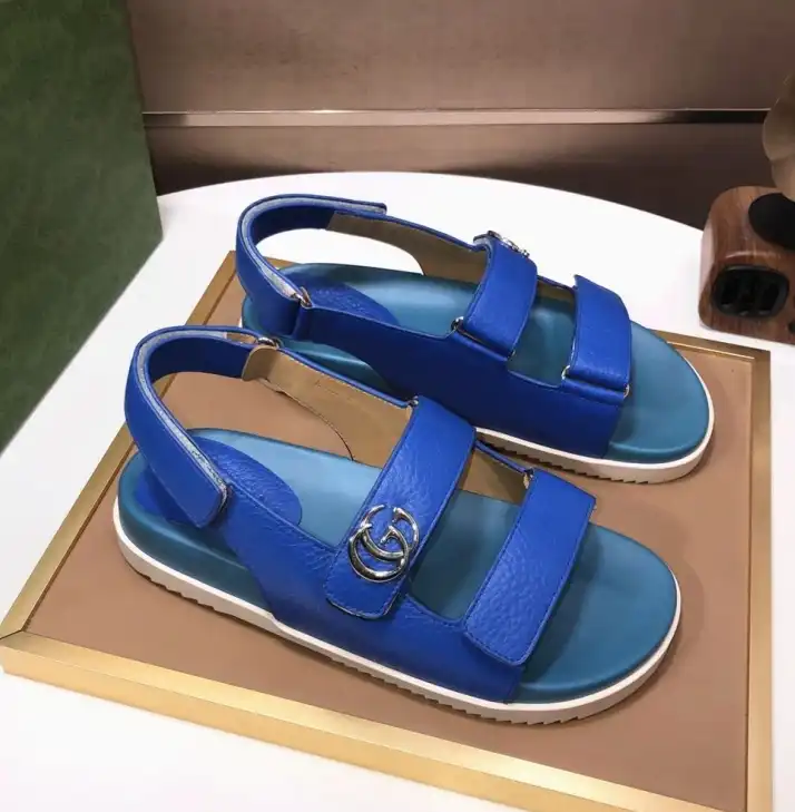 hype Gucci Sandals