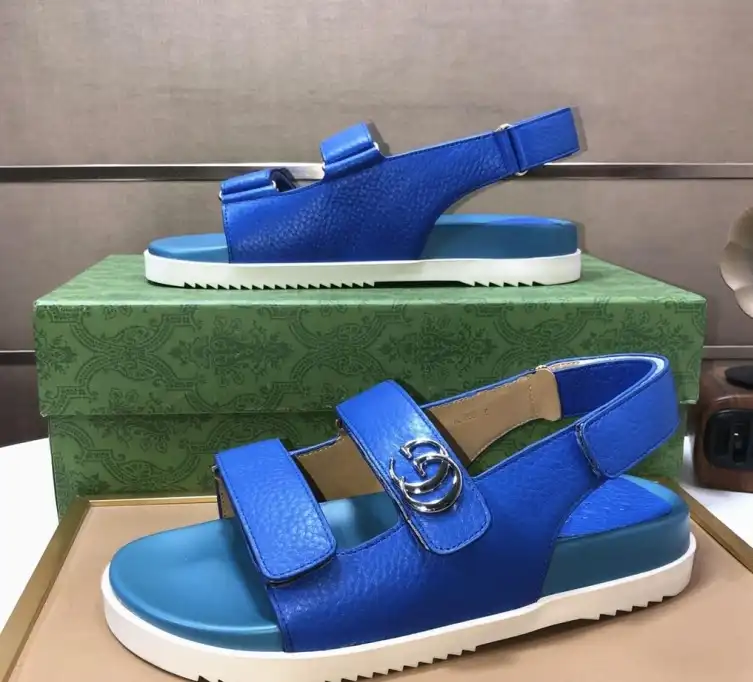 hype Gucci Sandals