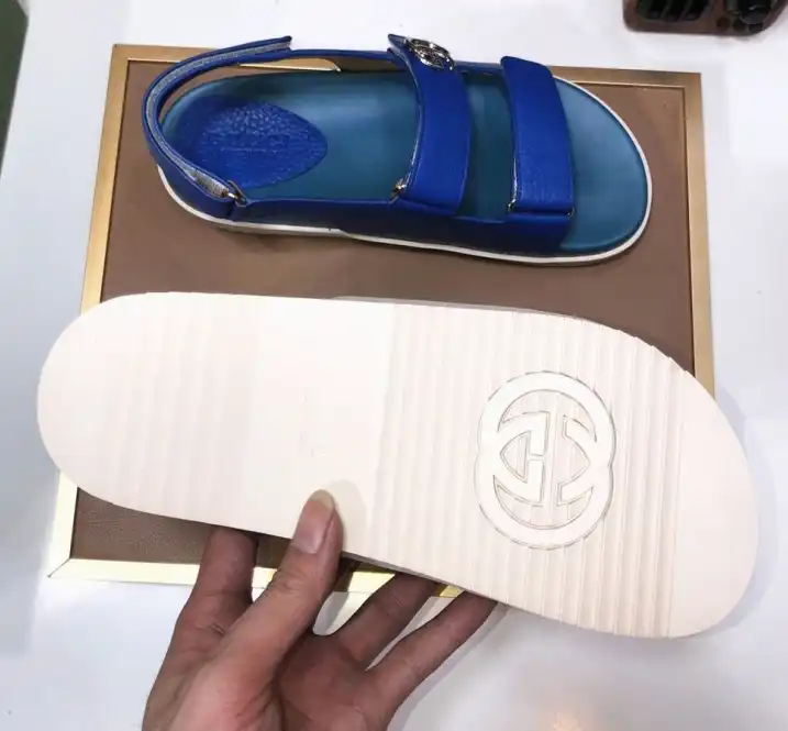 hype Gucci Sandals