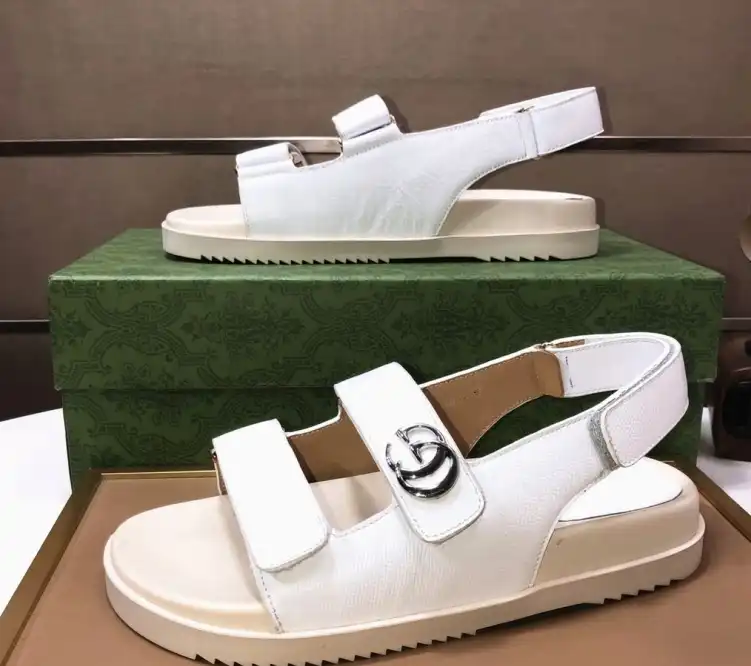 hype Gucci Sandals