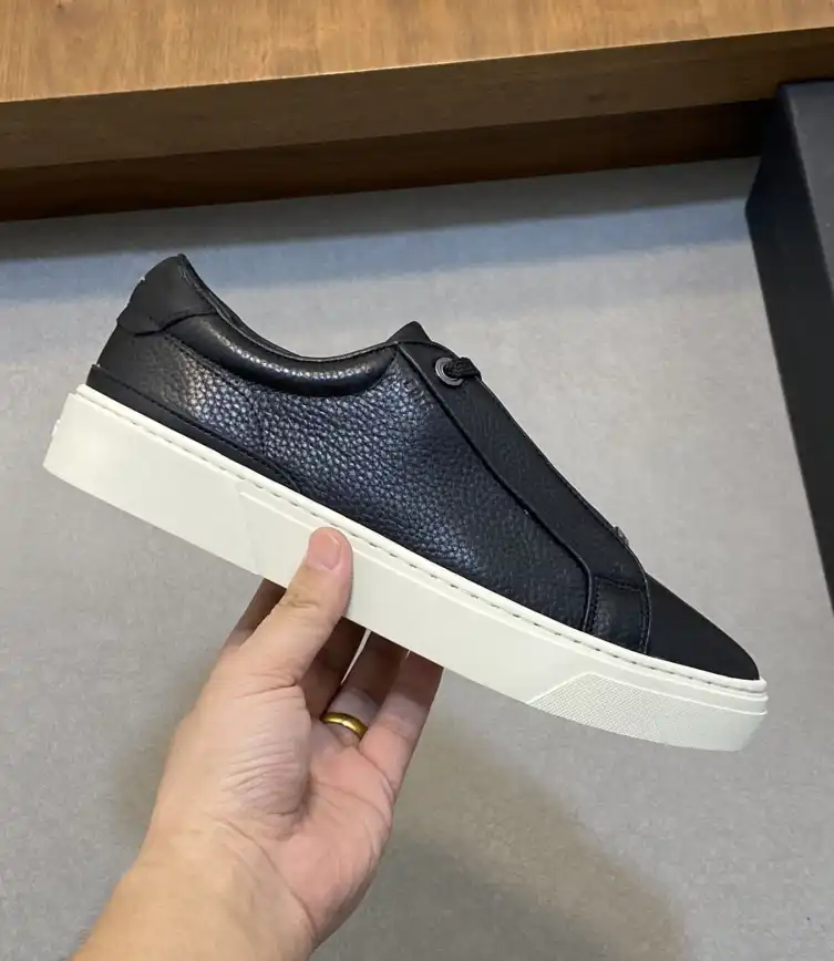 hype Boss Low Shoes