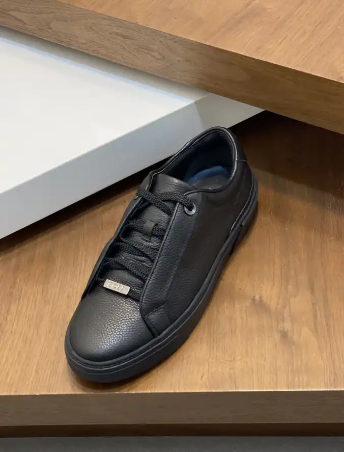 hype Boss Low Shoes