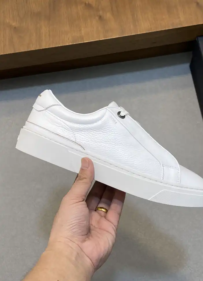 hype Boss Low Shoes