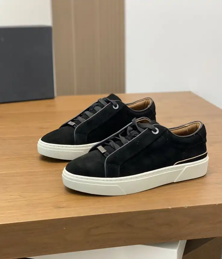 hype Boss Low Shoes