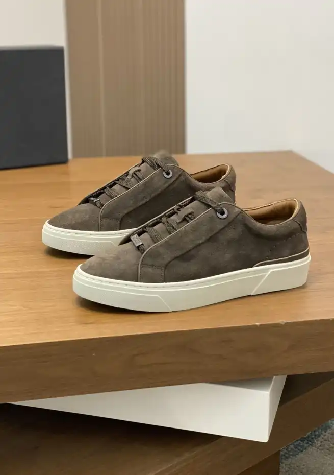 hype Boss Low Shoes