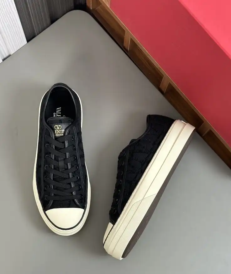 hype Valentino Casual Shoes