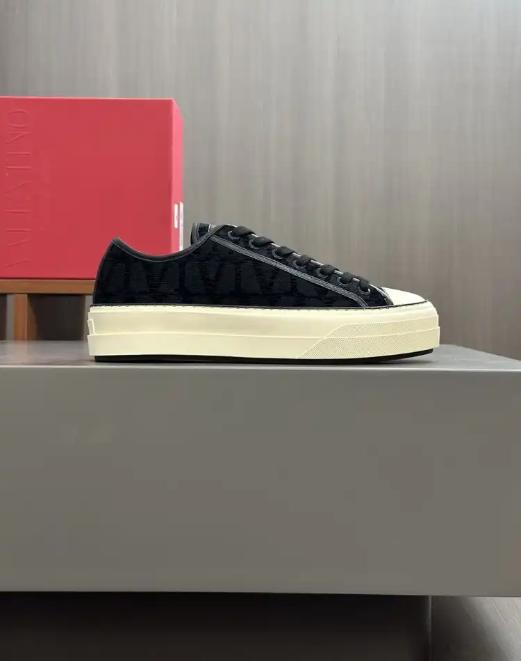 hype Valentino Casual Shoes