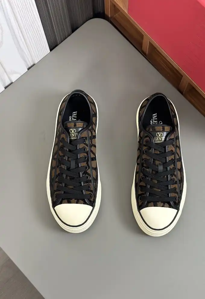 hype Valentino Casual Shoes