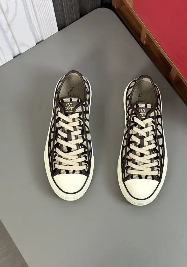 hype Valentino Casual Shoes