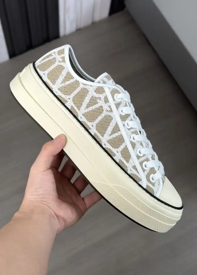 hype Valentino Casual Shoes