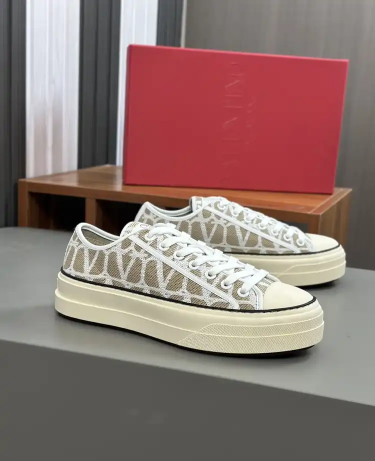 hype Valentino Casual Shoes