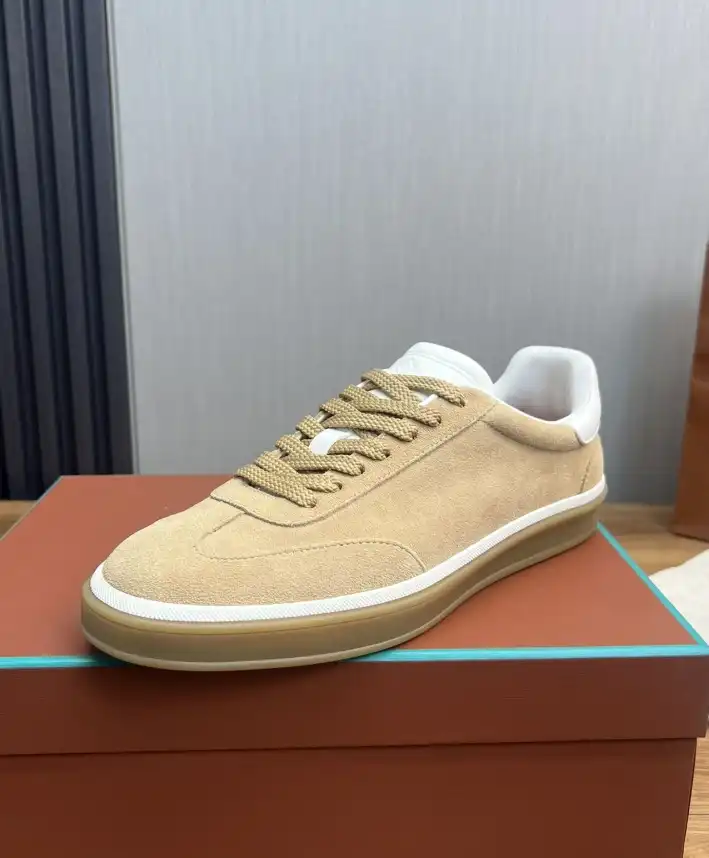 hype Prada Casual Shoes