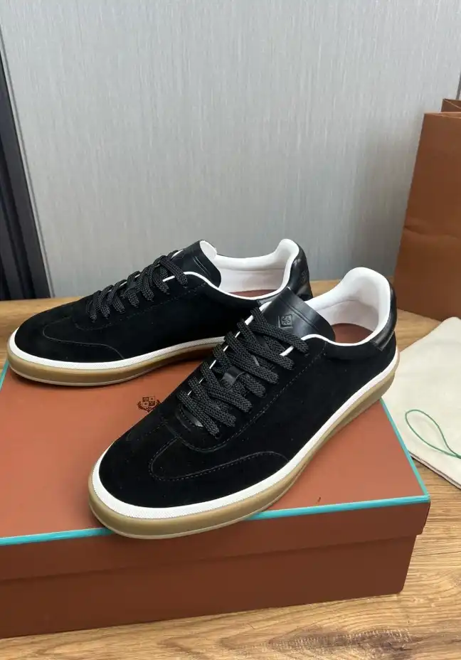 hype Prada Casual Shoes