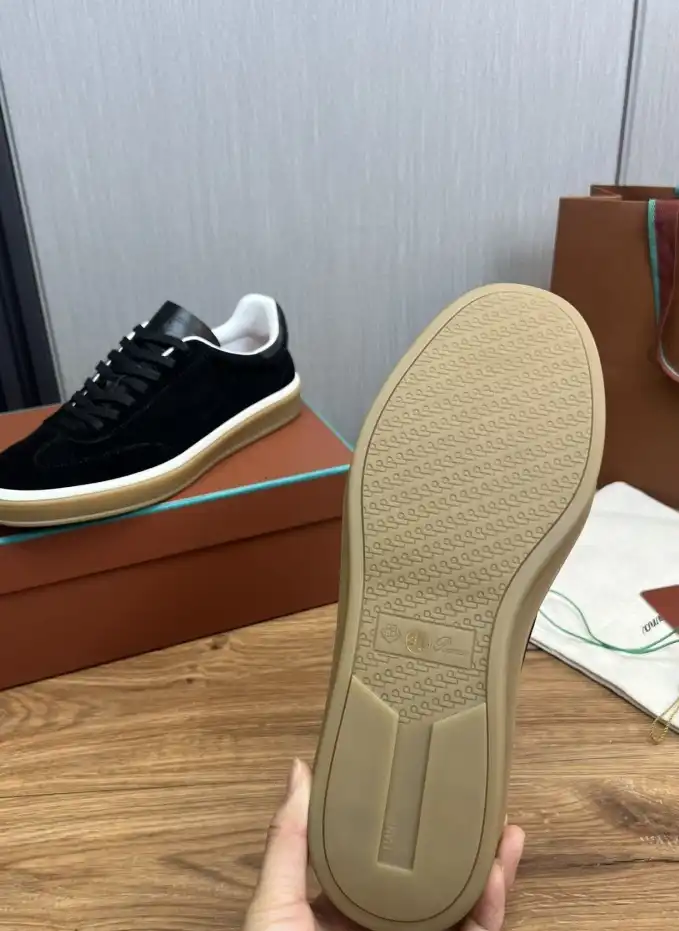 hype Prada Casual Shoes