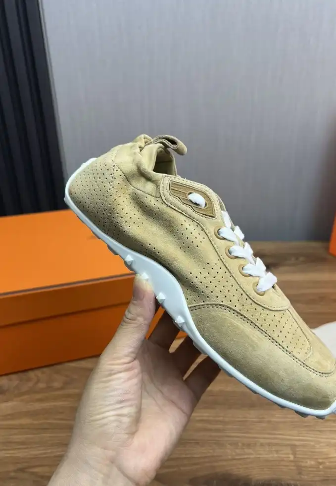 hype Hermes Casual Shoes