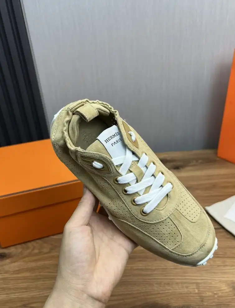 hype Hermes Casual Shoes