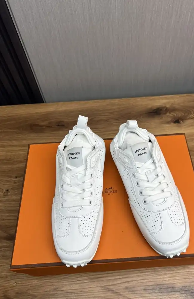 hype Hermes Casual Shoes