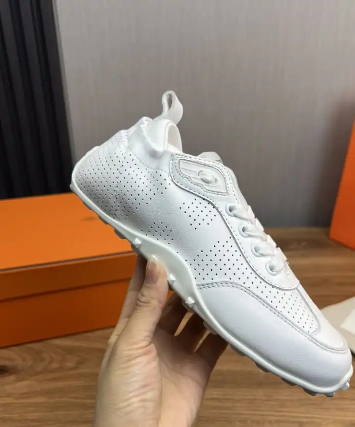 hype Hermes Casual Shoes