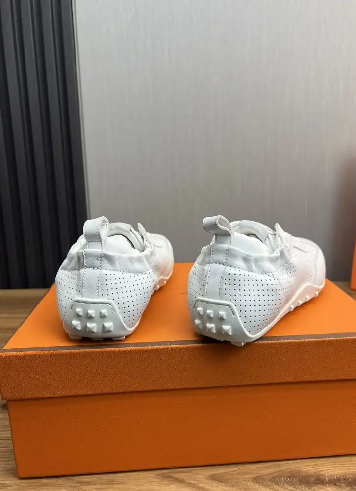 hype Hermes Casual Shoes