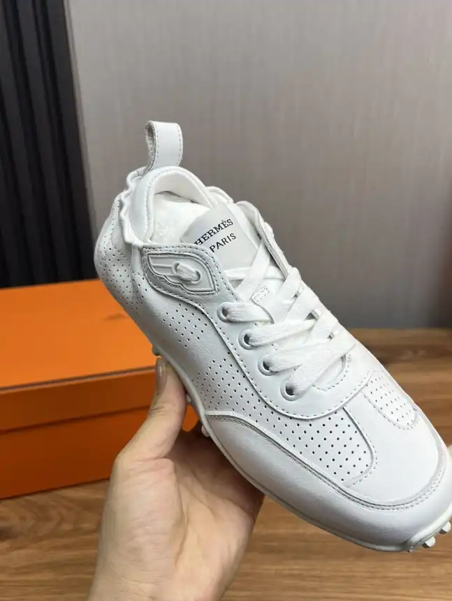 hype Hermes Casual Shoes