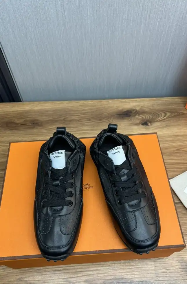 hype Hermes Casual Shoes