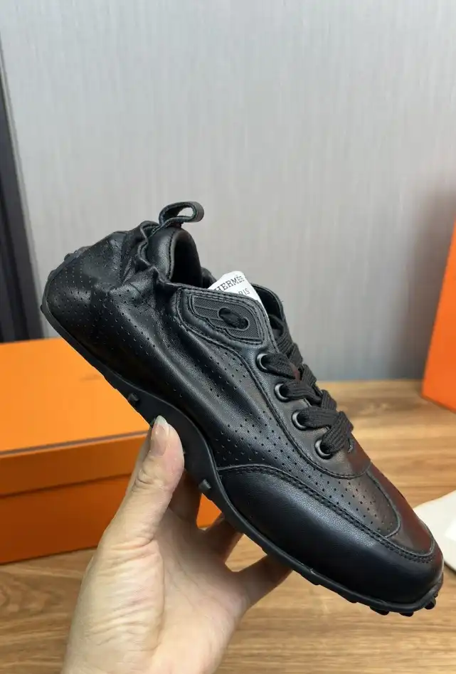 hype Hermes Casual Shoes