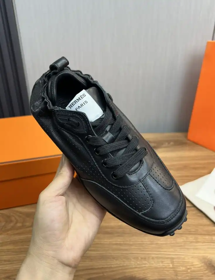 hype Hermes Casual Shoes