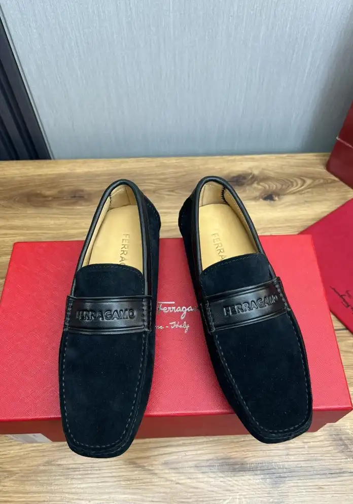 hype Ferragamo Leather Shoes