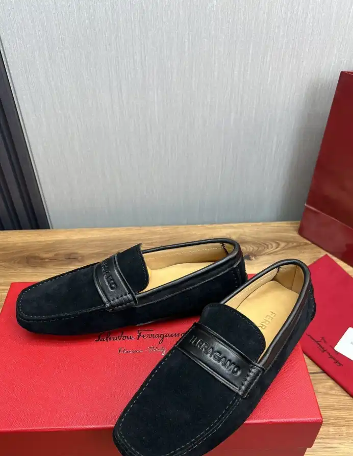 hype Ferragamo Leather Shoes