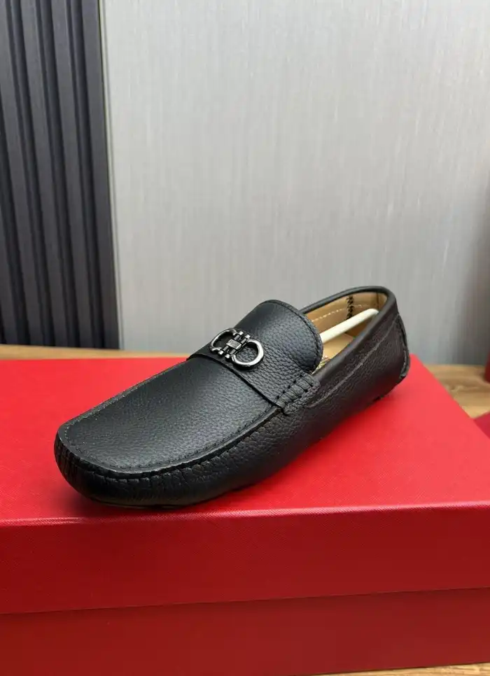 hype Ferragamo Leather Shoes