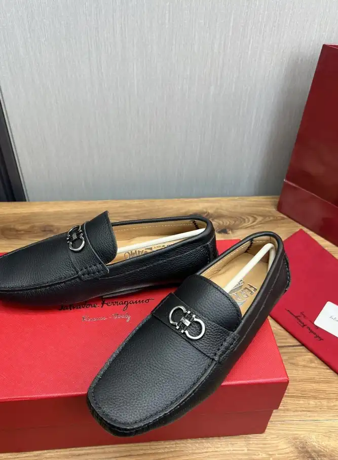 hype Ferragamo Leather Shoes