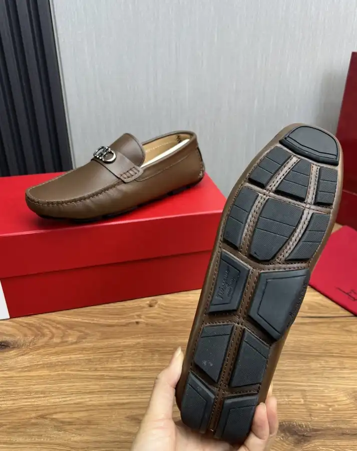 hype Ferragamo Leather Shoes