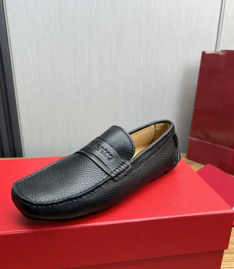 hype Ferragamo Leather Shoes