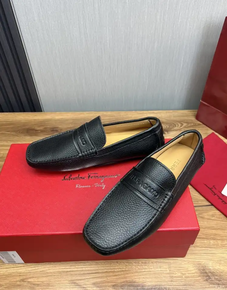 hype Ferragamo Leather Shoes