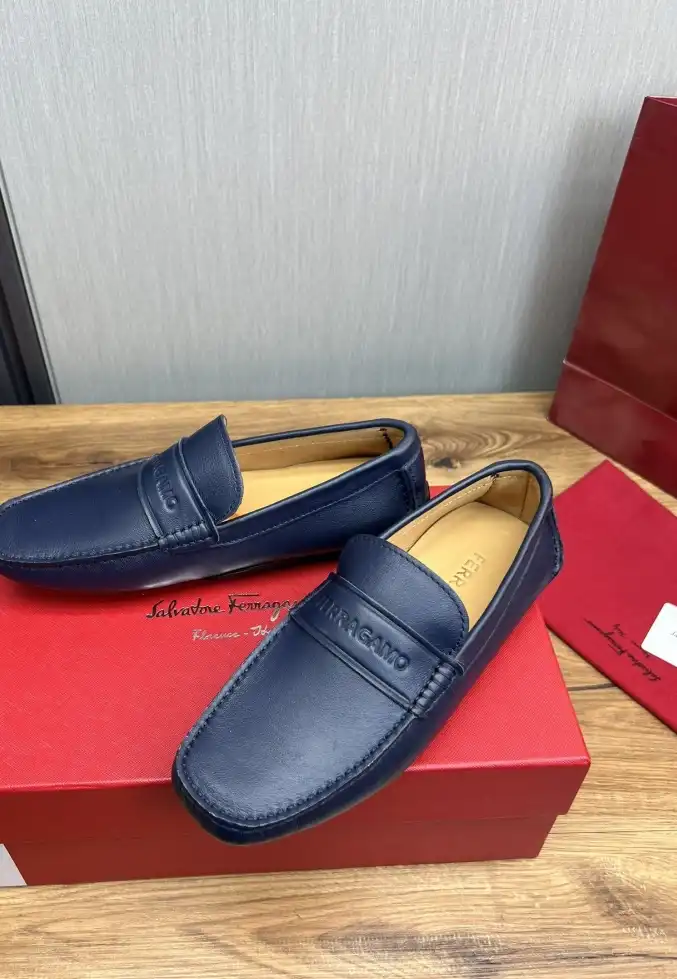 hype Ferragamo Leather Shoes