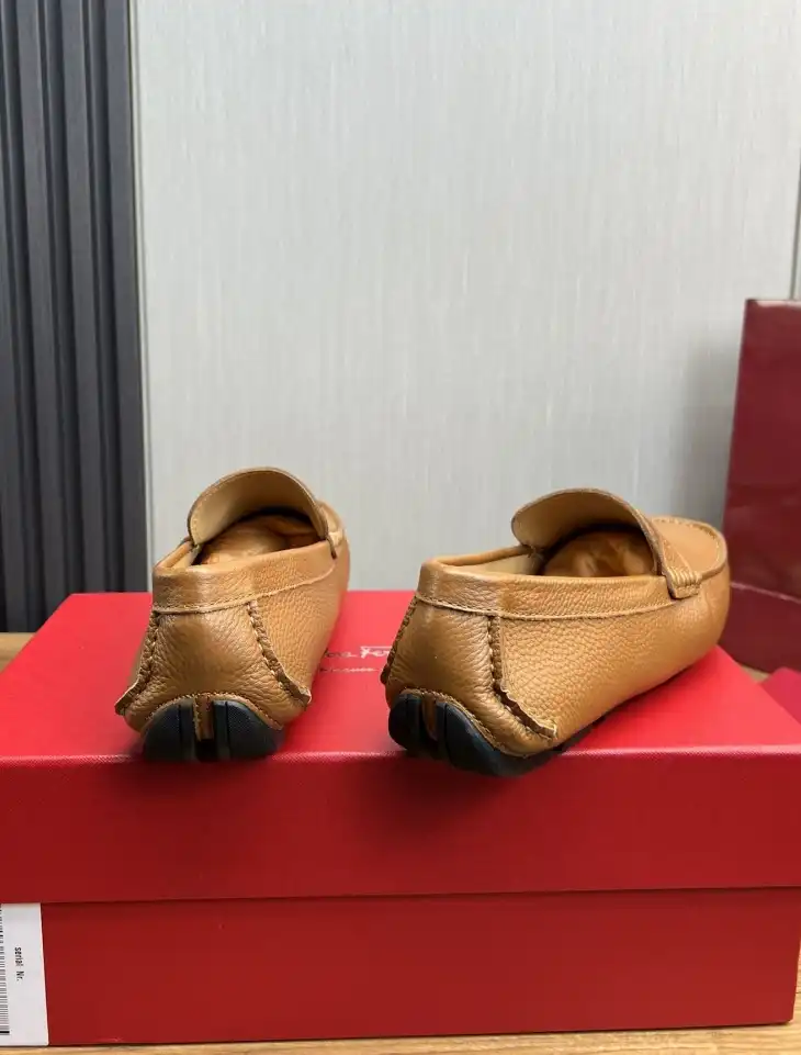 hype Ferragamo Leather Shoes