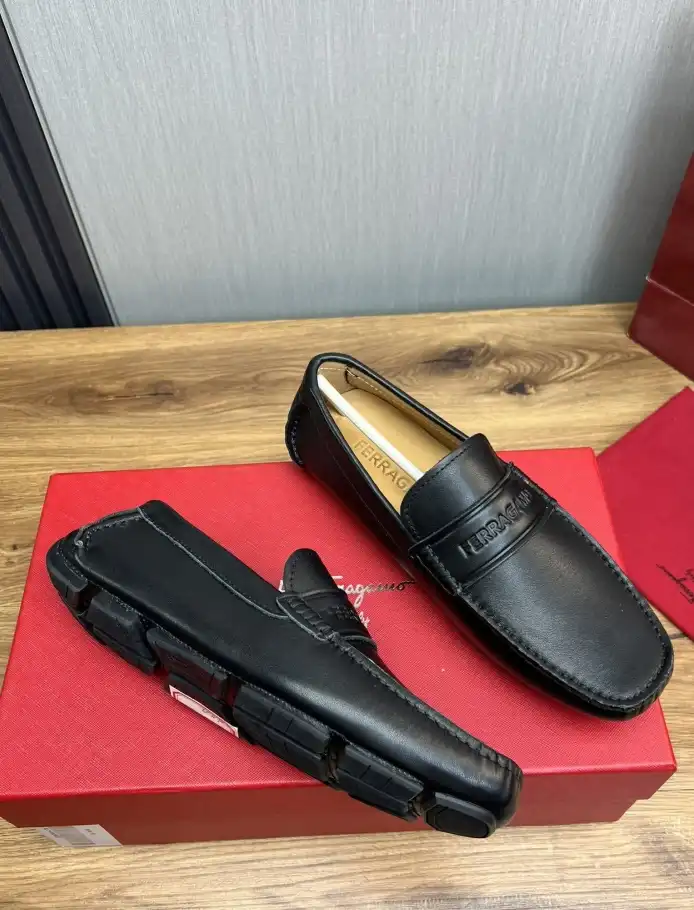 hype Ferragamo Leather Shoes