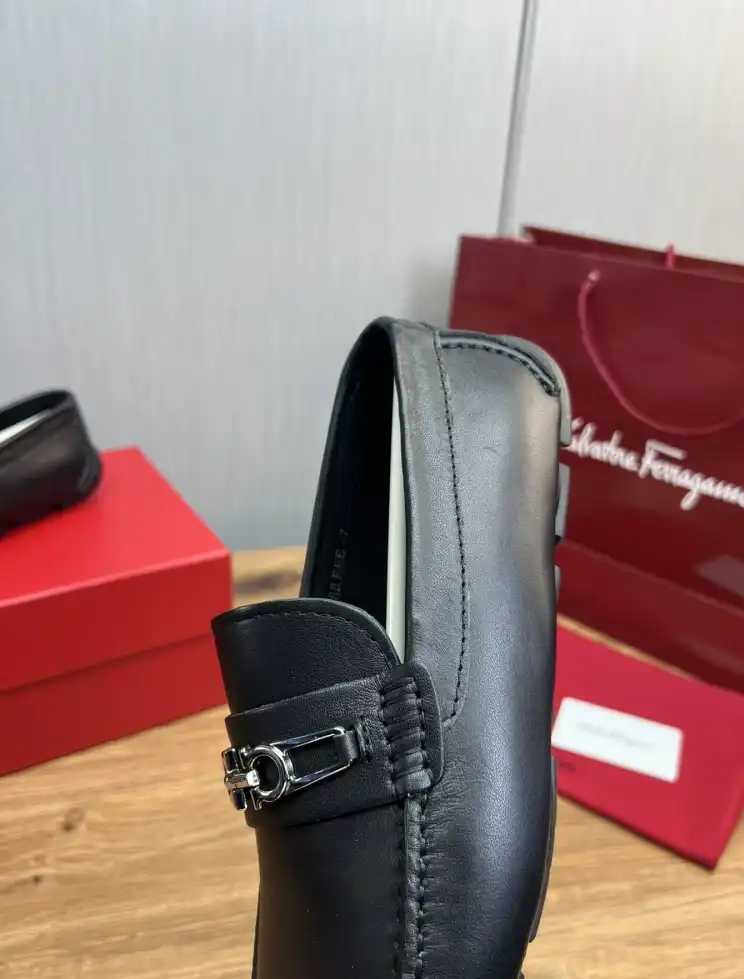 hype Ferragamo Leather Shoes