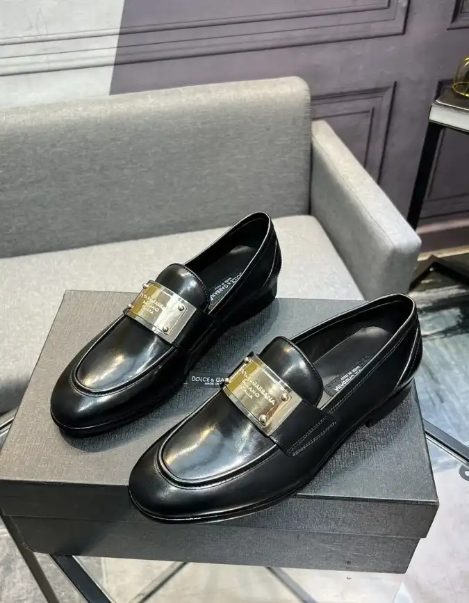 hype Dolce & Gabbana Leather Shoes