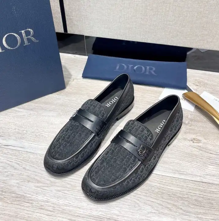 hype Christian Dior Leather Shoes