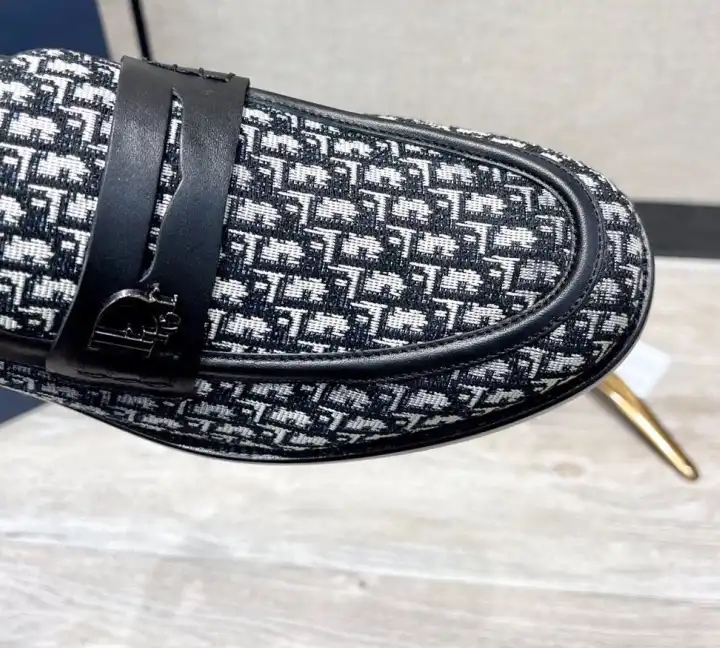 hype Christian Dior Leather Shoes