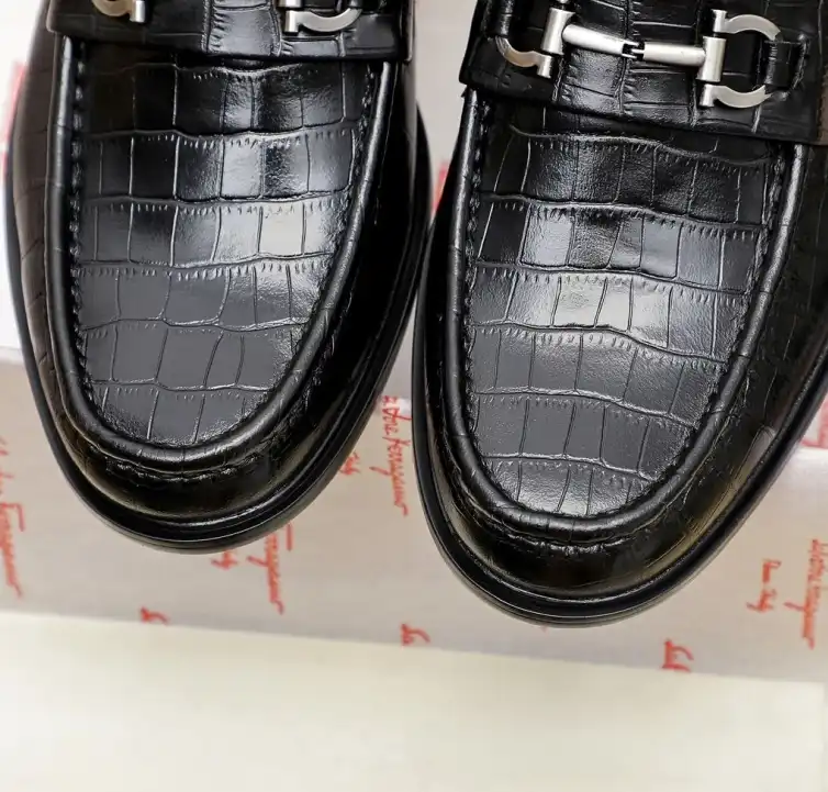 hype Ferragamo Leather Shoes