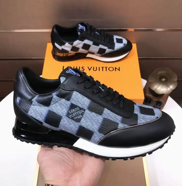 hype Louis Vuitton Sneakers