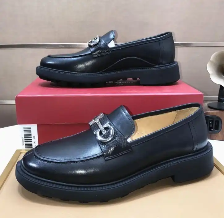 hype Ferragamo Leather Shoes