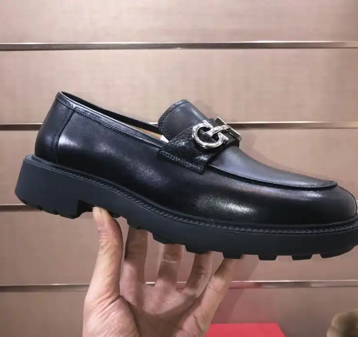 hype Ferragamo Leather Shoes