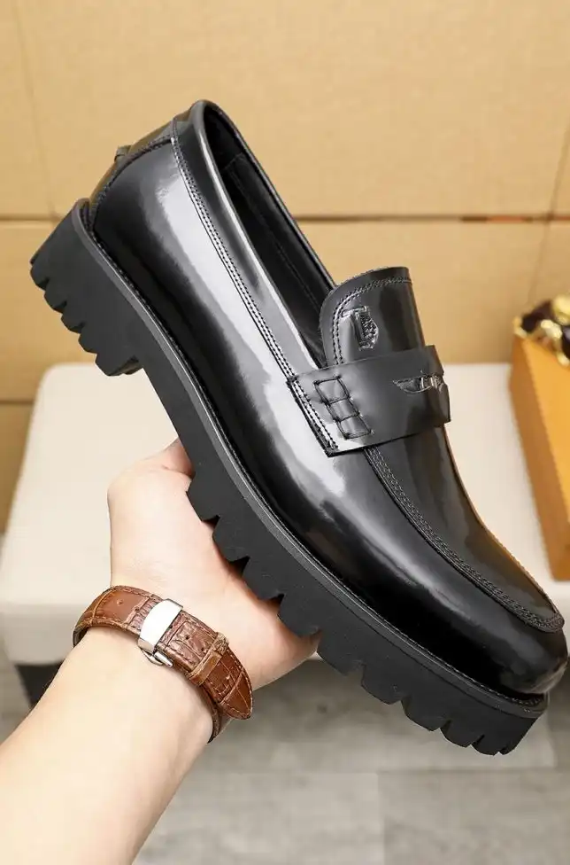 hype Tods Leather Shoes