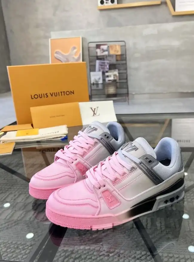 hype Louis Vuitton Sneakers